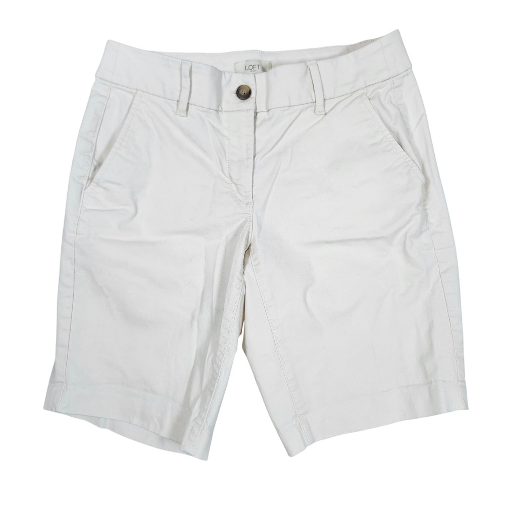 LOFT Bermuda Shorts Curvy Fit Cream Off-White Chino Casual Size 4
